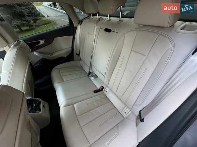 Ауді А4 2020 у Києві на Automoto.ua Сірий Ауді А4, об'ємом двигуна 1.98 л та пробігом 72 тис. км за 31499 $, фото 28 на Automoto.ua