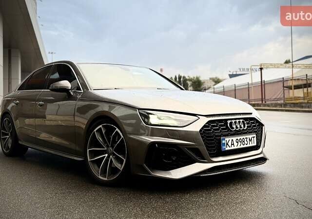 Серый Ауди А4, объемом двигателя 2 л и пробегом 107 тыс. км за 27500 $, фото 8 на Automoto.ua