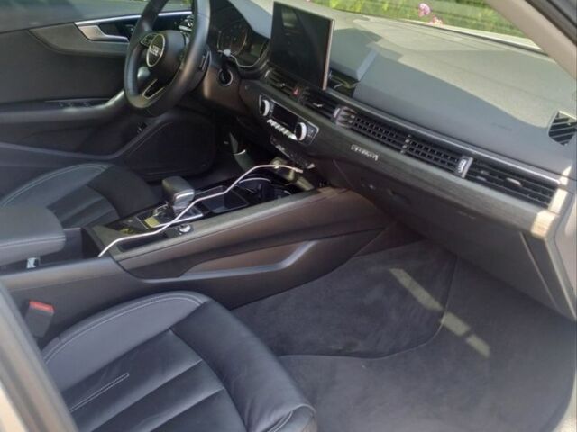 Сірий Ауді А4, об'ємом двигуна 2 л та пробігом 83 тис. км за 23500 $, фото 3 на Automoto.ua