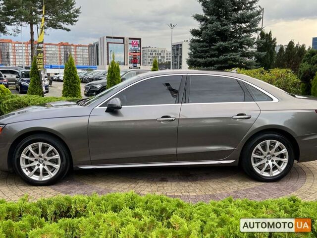 Серый Ауди А4, объемом двигателя 2 л и пробегом 130 тыс. км за 23900 $, фото 3 на Automoto.ua