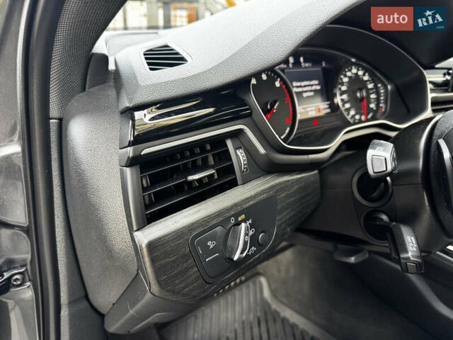Сірий Ауді А4, об'ємом двигуна 2 л та пробігом 111 тис. км за 26500 $, фото 11 на Automoto.ua