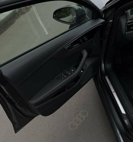 Серый Ауди А4, объемом двигателя 1.98 л и пробегом 117 тыс. км за 32900 $, фото 11 на Automoto.ua