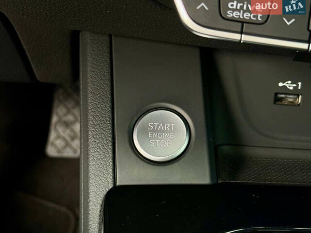 Сірий Ауді А4, об'ємом двигуна 2 л та пробігом 23 тис. км за 35900 $, фото 29 на Automoto.ua