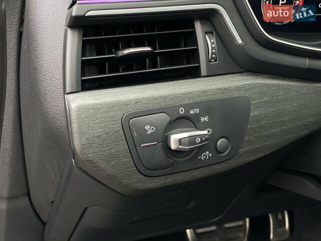 Серый Ауди А4, объемом двигателя 1.98 л и пробегом 67 тыс. км за 27999 $, фото 11 на Automoto.ua