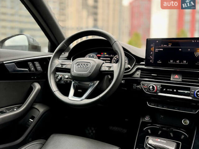 Сірий Ауді А4, об'ємом двигуна 2 л та пробігом 23 тис. км за 35900 $, фото 19 на Automoto.ua