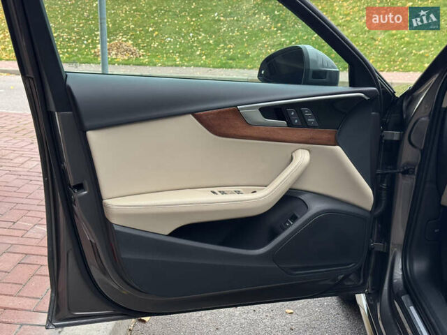 Ауді А4 2020 у Києві на Automoto.ua Сірий Ауді А4, об'ємом двигуна 1.98 л та пробігом 72 тис. км за 31499 $, фото 8 на Automoto.ua