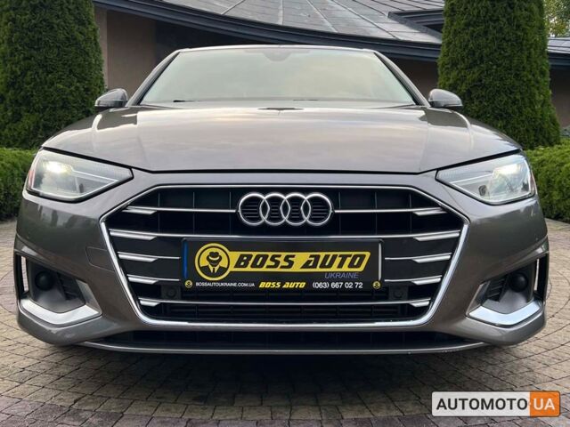 Серый Ауди А4, объемом двигателя 2 л и пробегом 130 тыс. км за 23900 $, фото 1 на Automoto.ua