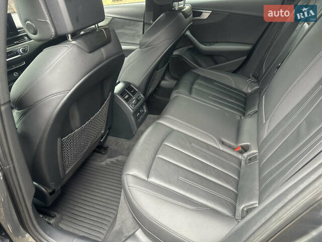 Серый Ауди А4, объемом двигателя 2 л и пробегом 88 тыс. км за 26500 $, фото 6 на Automoto.ua