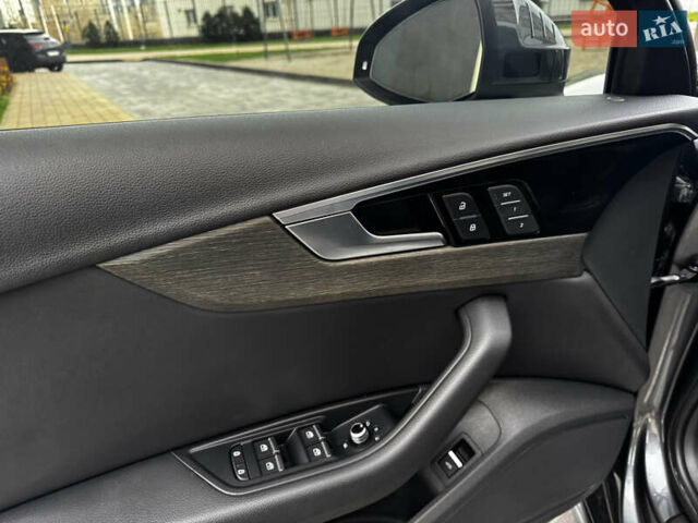 Серый Ауди А4, объемом двигателя 2 л и пробегом 111 тыс. км за 26900 $, фото 9 на Automoto.ua