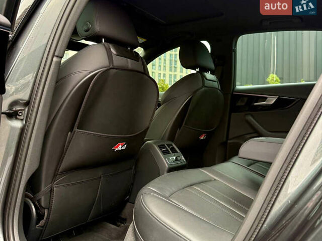 Сірий Ауді А4, об'ємом двигуна 2 л та пробігом 23 тис. км за 35900 $, фото 26 на Automoto.ua