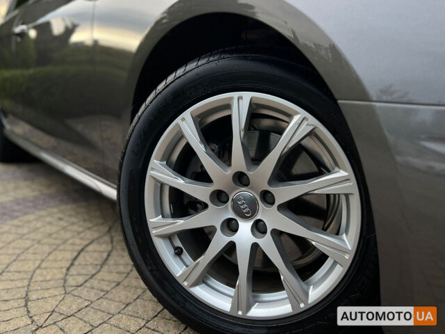 Серый Ауди А4, объемом двигателя 2 л и пробегом 130 тыс. км за 23900 $, фото 10 на Automoto.ua