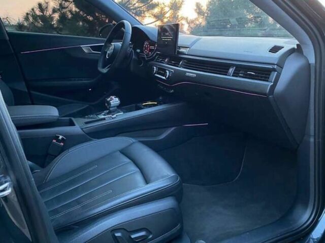 Серый Ауди А4, объемом двигателя 2 л и пробегом 72 тыс. км за 21000 $, фото 12 на Automoto.ua