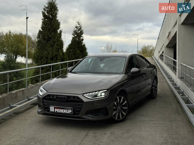 Ауді А4 2020 у Києві на Automoto.ua Сірий Ауді А4, об'ємом двигуна 1.98 л та пробігом 72 тис. км за 31499 $, фото 1 на Automoto.ua
