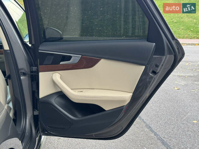 Ауді А4 2020 у Києві на Automoto.ua Сірий Ауді А4, об'ємом двигуна 1.98 л та пробігом 72 тис. км за 31499 $, фото 31 на Automoto.ua