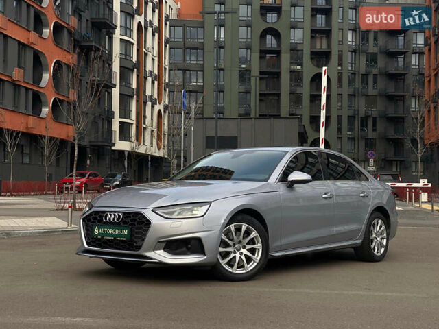 Серый Ауди А4, объемом двигателя 1.98 л и пробегом 31 тыс. км за 23500 $, фото 3 на Automoto.ua