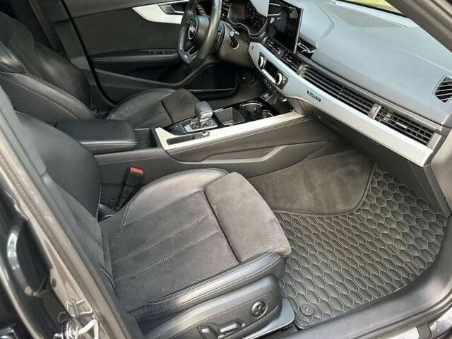 Сірий Ауді А4, об'ємом двигуна 2 л та пробігом 90 тис. км за 22300 $, фото 18 на Automoto.ua