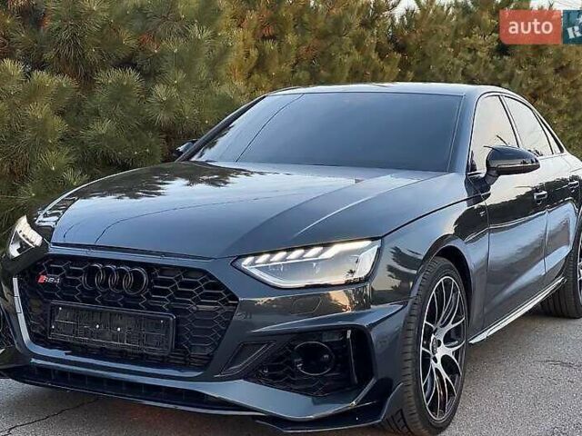 Серый Ауди А4, объемом двигателя 1.98 л и пробегом 72 тыс. км за 22500 $, фото 1 на Automoto.ua