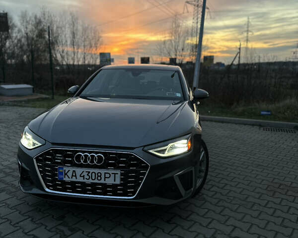 Серый Ауди А4, объемом двигателя 1.98 л и пробегом 55 тыс. км за 38000 $, фото 5 на Automoto.ua