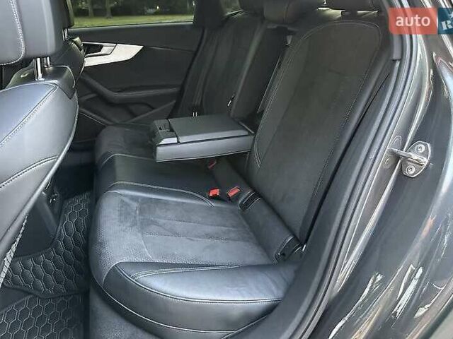 Сірий Ауді А4, об'ємом двигуна 1.98 л та пробігом 90 тис. км за 24300 $, фото 4 на Automoto.ua