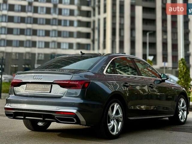 Сірий Ауді А4, об'ємом двигуна 2 л та пробігом 23 тис. км за 35900 $, фото 16 на Automoto.ua