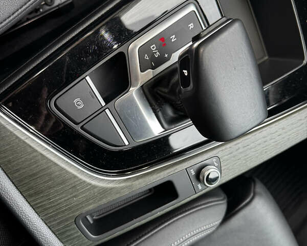 Серый Ауди А4, объемом двигателя 2 л и пробегом 111 тыс. км за 26900 $, фото 25 на Automoto.ua