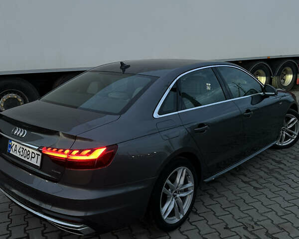 Серый Ауди А4, объемом двигателя 1.98 л и пробегом 55 тыс. км за 38000 $, фото 13 на Automoto.ua