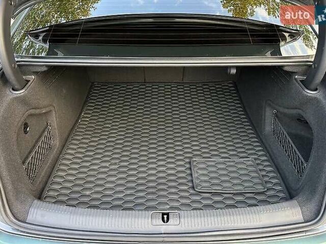 Сірий Ауді А4, об'ємом двигуна 1.98 л та пробігом 90 тис. км за 24300 $, фото 10 на Automoto.ua