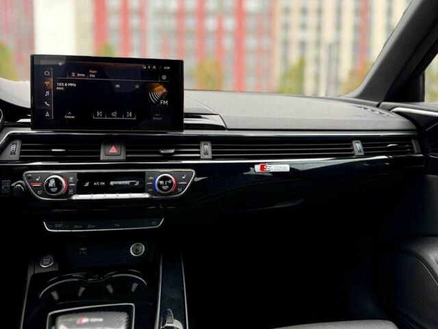 Сірий Ауді А4, об'ємом двигуна 2 л та пробігом 23 тис. км за 35900 $, фото 12 на Automoto.ua