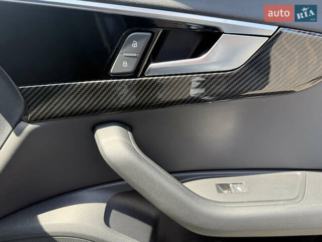 Серый Ауди А4, объемом двигателя 2 л и пробегом 83 тыс. км за 25700 $, фото 13 на Automoto.ua