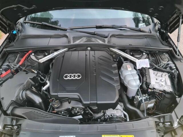 Сірий Ауді А4, об'ємом двигуна 2 л та пробігом 56 тис. км за 18500 $, фото 10 на Automoto.ua