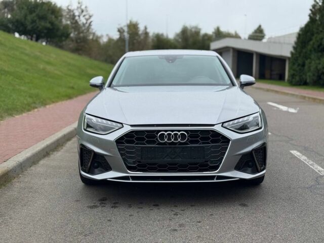 Серый Ауди А4, объемом двигателя 2 л и пробегом 140 тыс. км за 23400 $, фото 3 на Automoto.ua