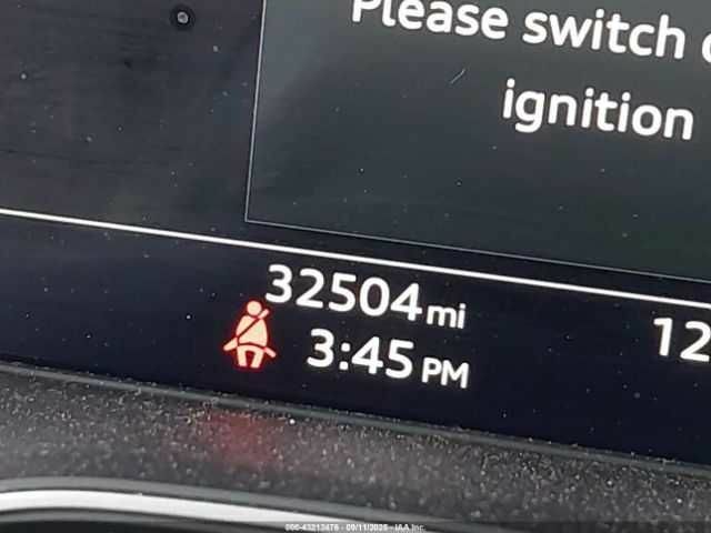 Сірий Ауді А4, об'ємом двигуна 2 л та пробігом 32 тис. км за 8000 $, фото 13 на Automoto.ua