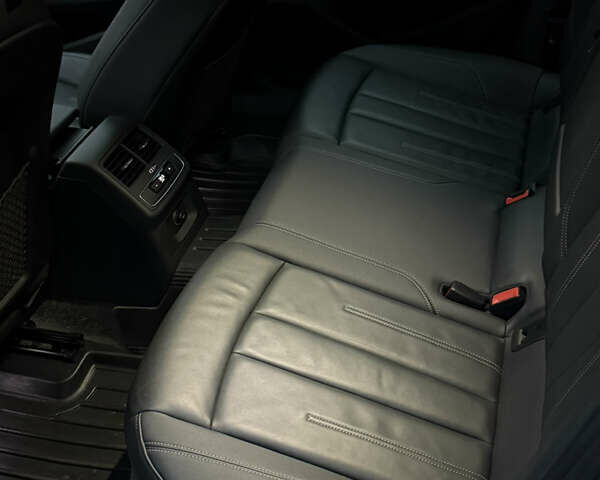 Серый Ауди А4, объемом двигателя 1.97 л и пробегом 39 тыс. км за 27222 $, фото 13 на Automoto.ua