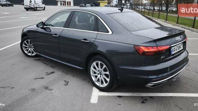 Серый Ауди А4, объемом двигателя 1.98 л и пробегом 57 тыс. км за 22000 $, фото 7 на Automoto.ua