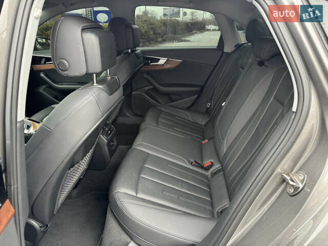 Сірий Ауді А4, об'ємом двигуна 1.98 л та пробігом 32 тис. км за 25500 $, фото 12 на Automoto.ua