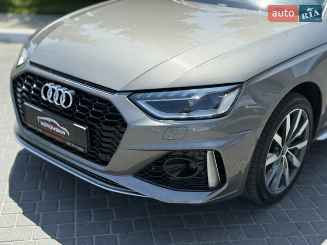 Серый Ауди А4, объемом двигателя 2 л и пробегом 83 тыс. км за 25700 $, фото 1 на Automoto.ua