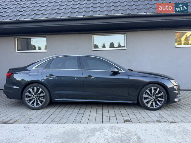 Серый Ауди А4, объемом двигателя 2 л и пробегом 41 тыс. км за 26800 $, фото 2 на Automoto.ua