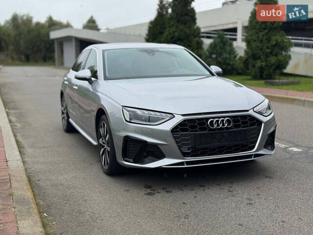 Серый Ауди А4, объемом двигателя 1.98 л и пробегом 141 тыс. км за 20900 $, фото 2 на Automoto.ua