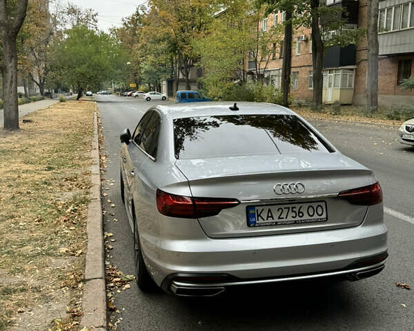 Сірий Ауді А4, об'ємом двигуна 1.98 л та пробігом 52 тис. км за 30000 $, фото 18 на Automoto.ua