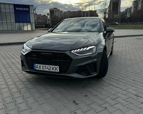 Ауди А4 2021 в Харькове на Automoto.ua Серый Ауди А4, объемом двигателя 2 л и пробегом 35 тыс. км за 30400 $, фото 3 на Automoto.ua