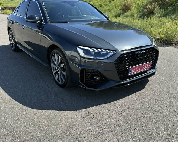 Серый Ауди А4, объемом двигателя 1.97 л и пробегом 55 тыс. км за 28200 $, фото 2 на Automoto.ua