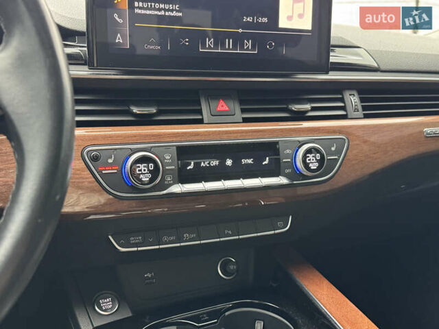 Сірий Ауді А4, об'ємом двигуна 1.98 л та пробігом 32 тис. км за 25500 $, фото 19 на Automoto.ua