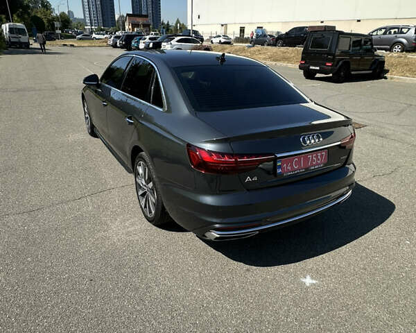 Серый Ауди А4, объемом двигателя 1.97 л и пробегом 55 тыс. км за 28200 $, фото 4 на Automoto.ua