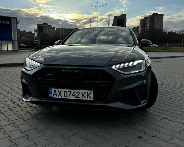 Ауди А4 2021 в Харькове на Automoto.ua Серый Ауди А4, объемом двигателя 2 л и пробегом 35 тыс. км за 30400 $, фото 4 на Automoto.ua
