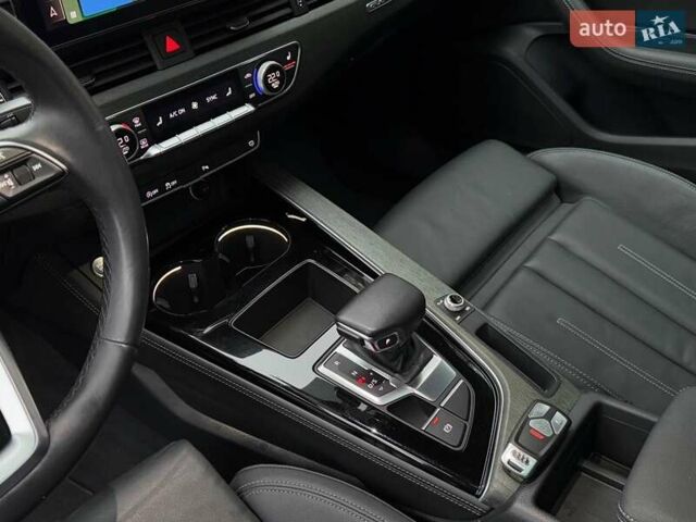 Серый Ауди А4, объемом двигателя 2 л и пробегом 92 тыс. км за 29500 $, фото 49 на Automoto.ua