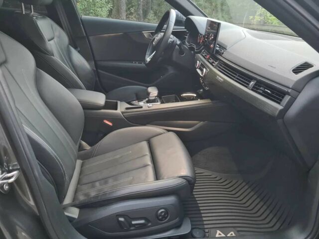 Сірий Ауді А4, об'ємом двигуна 2 л та пробігом 56 тис. км за 18500 $, фото 17 на Automoto.ua