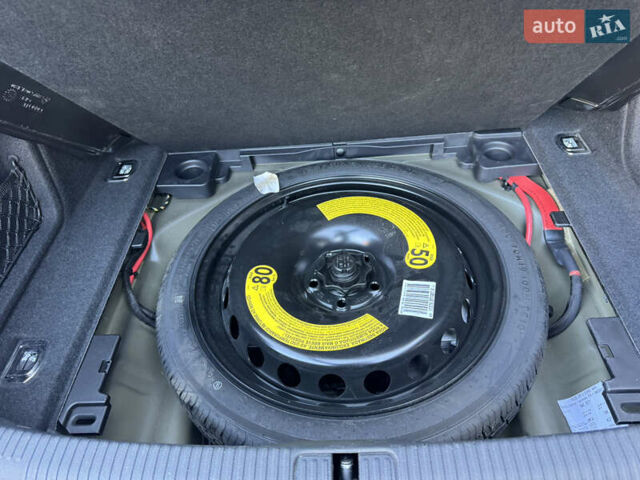 Серый Ауди А4, объемом двигателя 2 л и пробегом 41 тыс. км за 26800 $, фото 30 на Automoto.ua