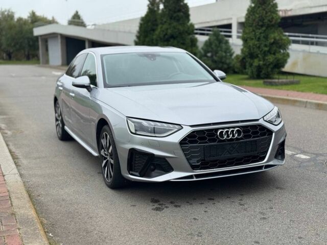 Серый Ауди А4, объемом двигателя 2 л и пробегом 140 тыс. км за 23400 $, фото 2 на Automoto.ua