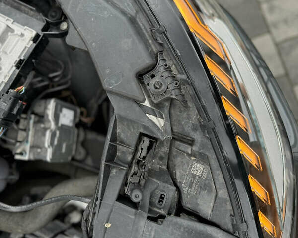 Сірий Ауді А4, об'ємом двигуна 2 л та пробігом 10 тис. км за 30999 $, фото 109 на Automoto.ua