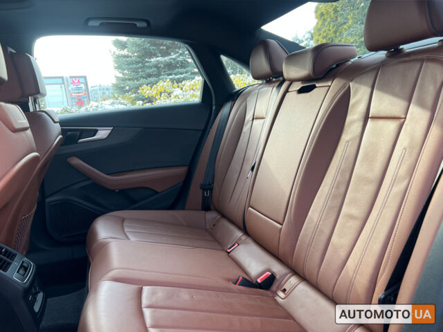 Серый Ауди А4, объемом двигателя 2 л и пробегом 33 тыс. км за 34300 $, фото 11 на Automoto.ua